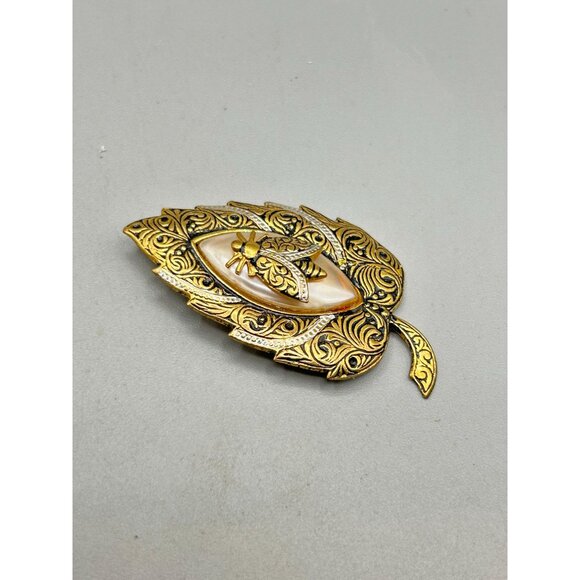Vintage Spanish Toledo Ware Leaf Brooch Bug Intricate Details Damascene Style - Picture 3 of 5